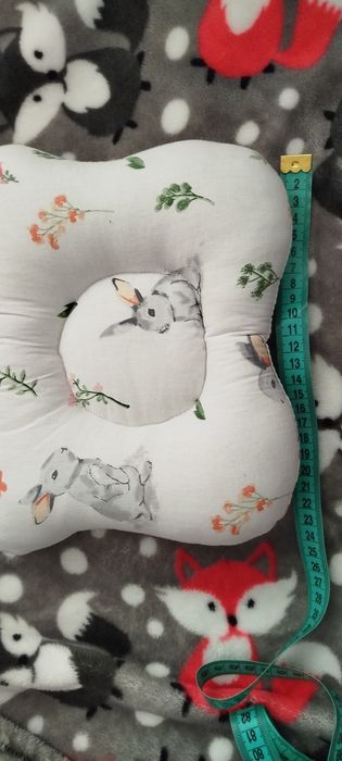Подушка для немовляти б/в