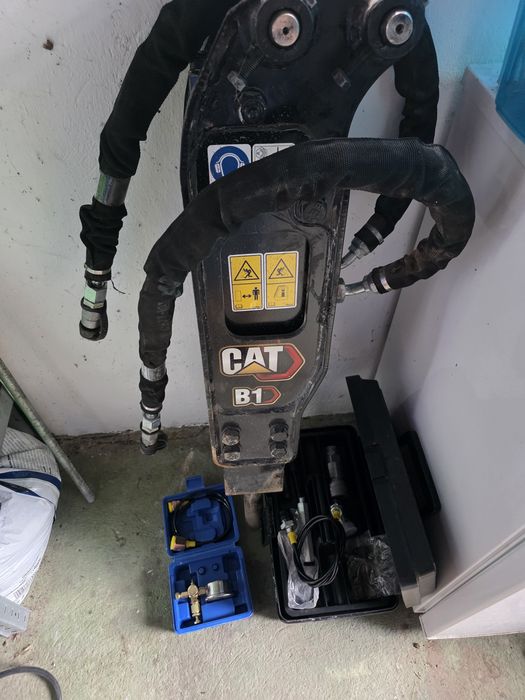Młot hydrauliczny wyburzeniowy Cat B1 Catepilar