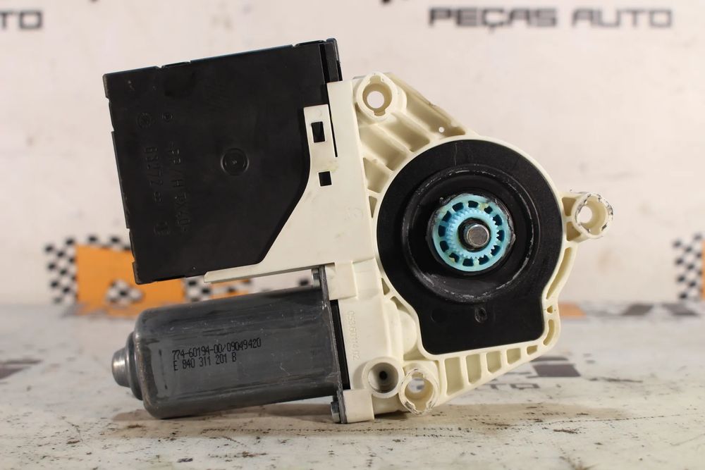 Motor vidro frente esquerdo VOLKSWAGEN Scirocco (137, 138)