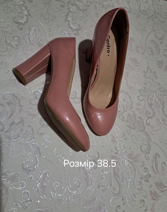 Жіночі туфлі )))