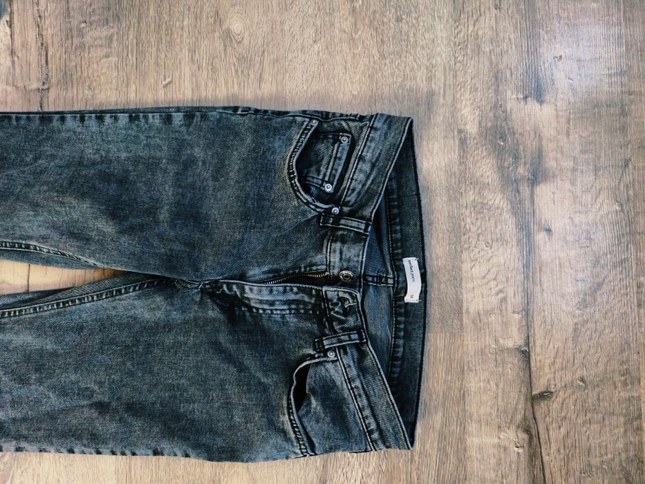 Spodnie dżinsowe, jeansowe dzwony