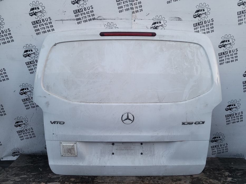 Ляда кришка багажника MB Vito w447 віто 447