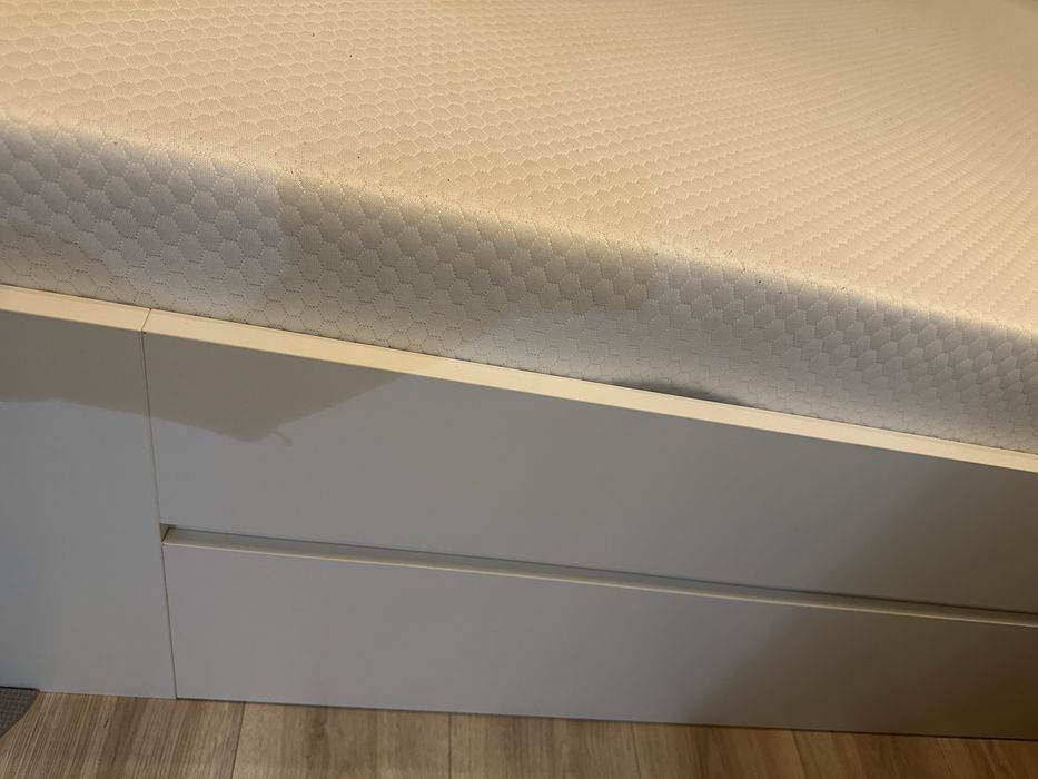 Sprzedam łóżko+ materac