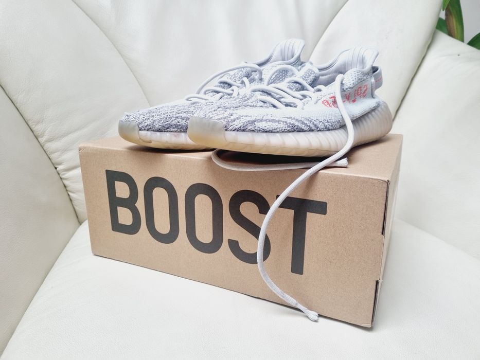 Adidas orginals Yeezy Boost 350 v2 bluetint