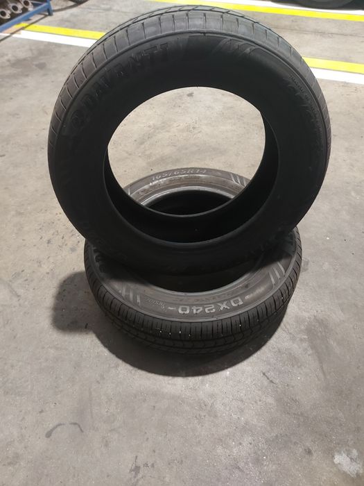 Vendo peneus como novos