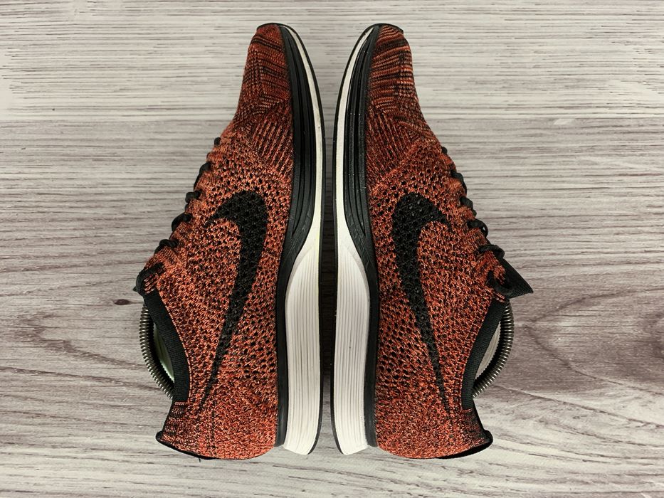 Кросііки Nike flyknit racer, 43-27.5см.
