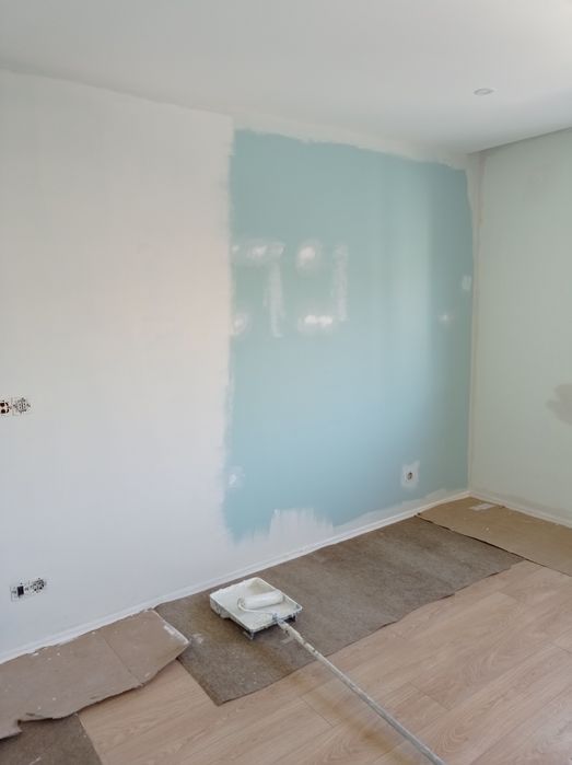 Serviço  de pinturas e ladrilhador