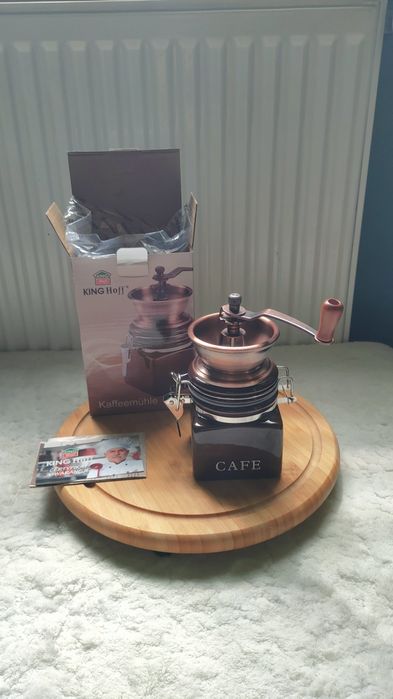 Młynek do kawy ręczny z korbką na korbkę ceramiczny z pojemniczkiem pojemnikiem na kawę kawa ziarnista do mielenia kawy ziarnistej ziarno King hoff