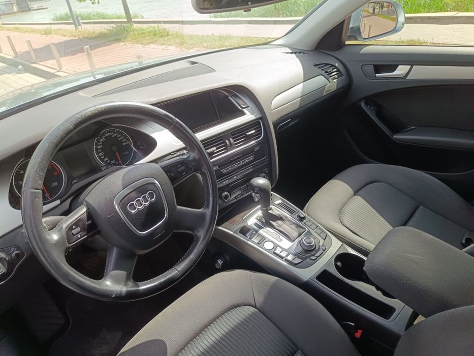 Audi A4 Avant  2008, 1.8 бензин, автомат