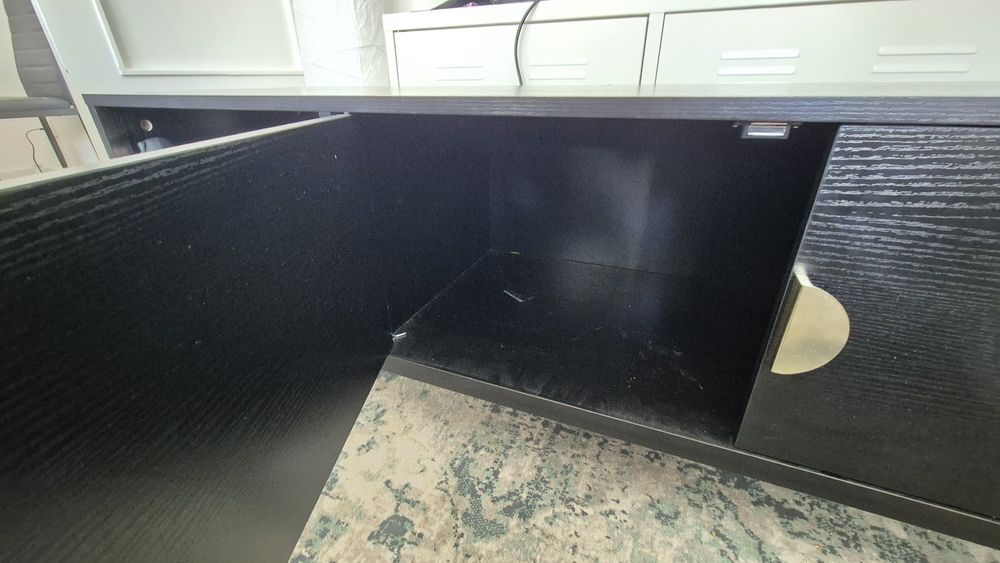 Móvel de TV / rack preto 128x40x48 cm