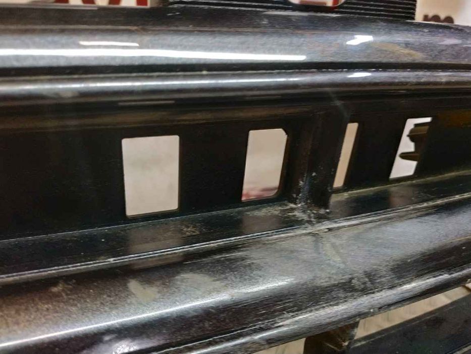 Toyota Lexus LX 15- решітка радіатора (1 підпаяна) RC1044 5310160570