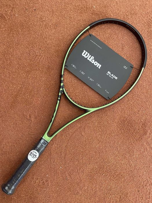 Rakieta Wilson Blade 98 16x19 v8