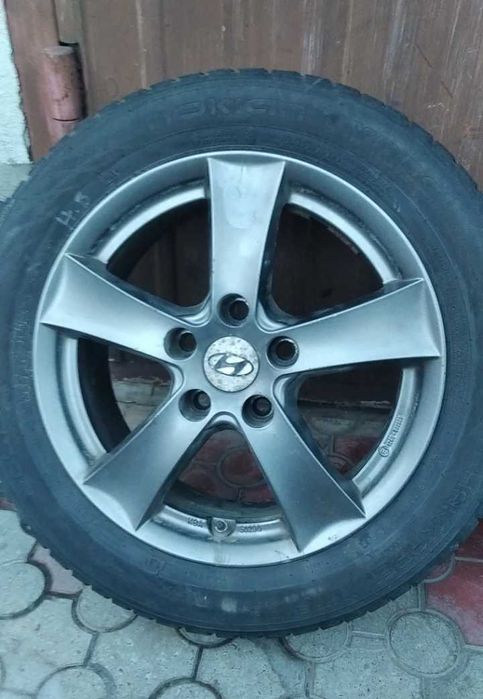 Диски взборі на фото Hyundai ionig 5*114.3 по Україні неїздили зарядка