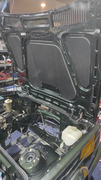 BMW e24 wygłuszenie maski e24 wygłuszenie BMW e24 M6 m635 CSI e24 m6