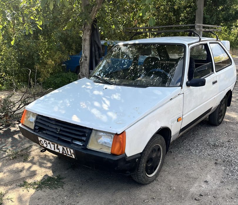 Заз   таврия   1992