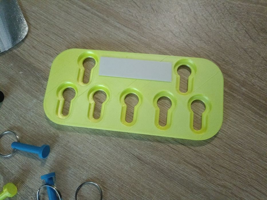 Wieszak na klucze, druk 3D