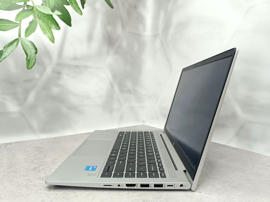 HP ProBook 440 G8/i5-1135G7/8 ГБ/SSD M2 256 GB/14"/4 ядра/2021 рік