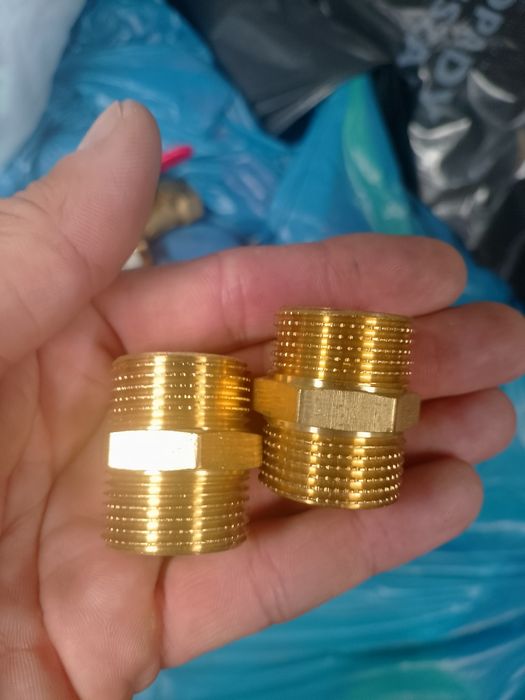 Zawór zwrotny antyskażeniowy plus inne