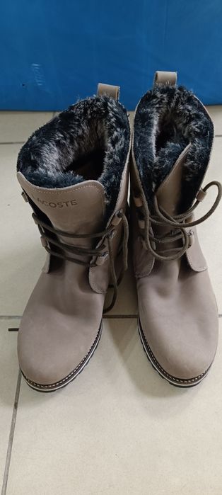 Продам зимові взуття жіноче