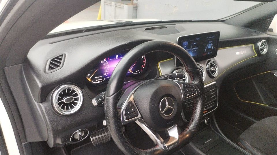 Quadrante Digital Mercedes CLA/GLA/Classe A (Novo)