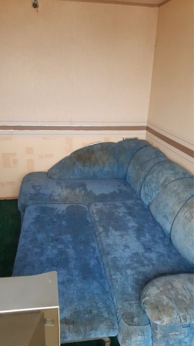 Продам диван дешево