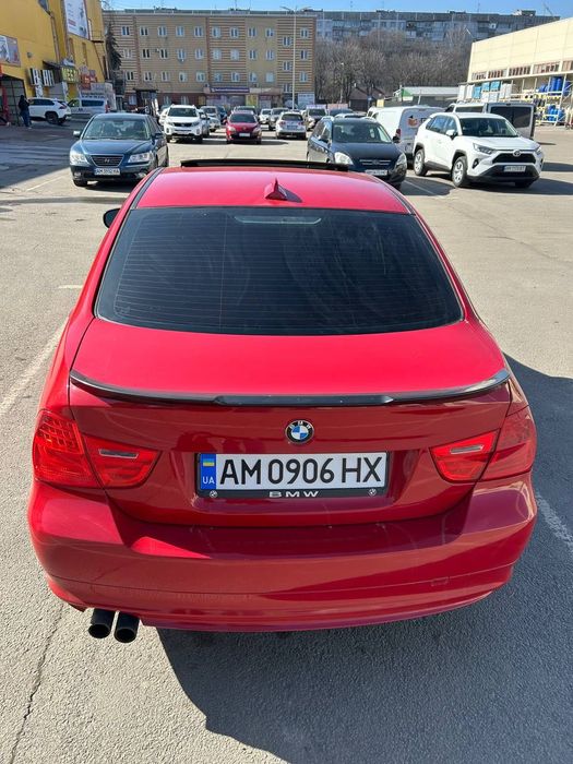 Продам BMW E90в гарному стані