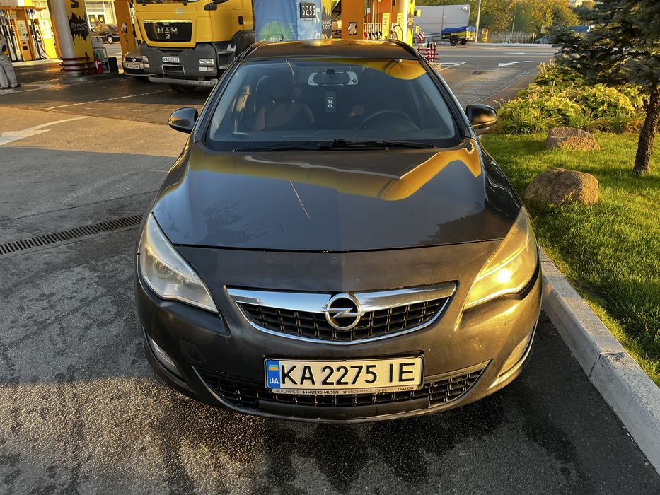 Opel Astra j 1.3 дизель