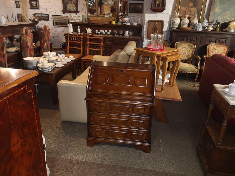 Sekretarzyk drewniany holenderski