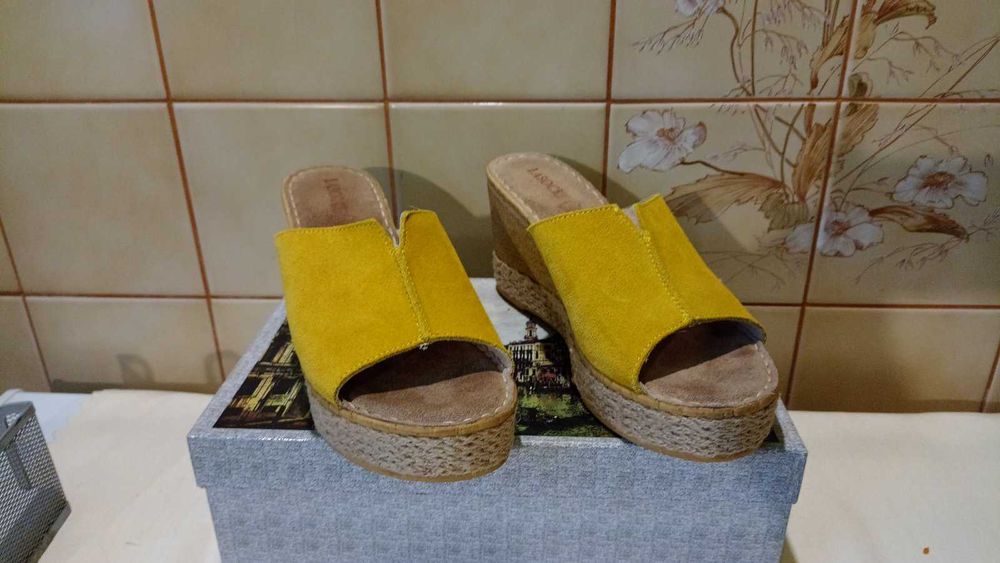 Klapki Lasocki 38(24cm)