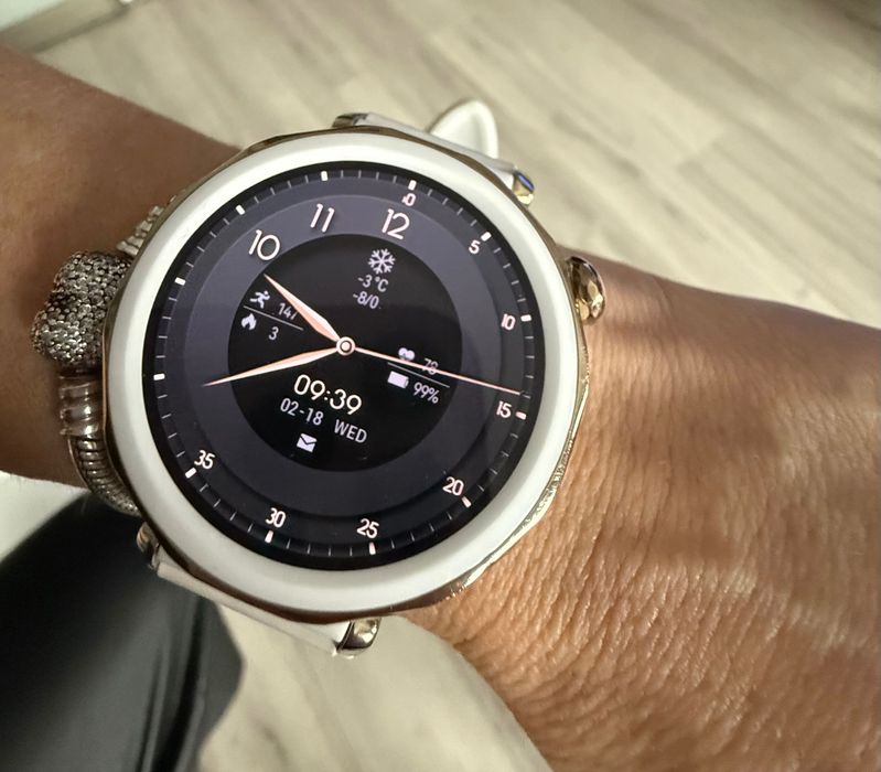 Smartwatch Huawei GT5 Pro na gwarancji 100% sprawny