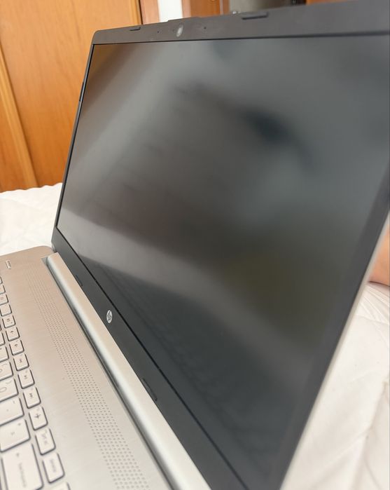 HP 15s-fq5026na | i3 | 8GB RAM | 256GB SSD | 15,6”