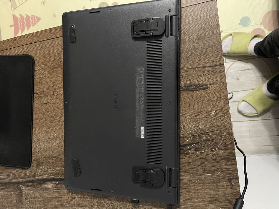 Laptop DELL 15 3000