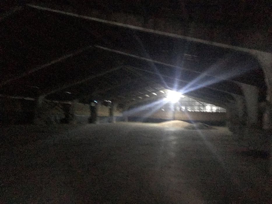 Продам складські приміщення