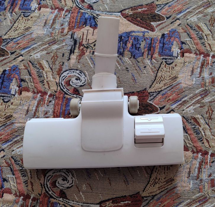 Насадка на пылесос