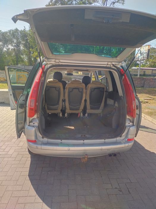Продам Ситроен С8