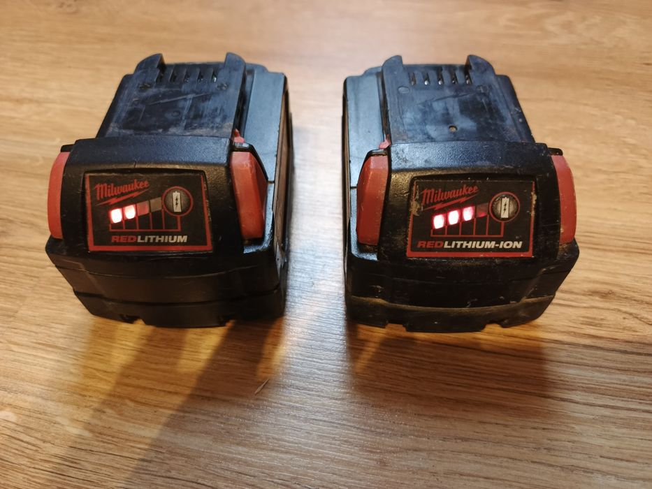 Bateria Milwaukee 2szt  5.0Ah  M18