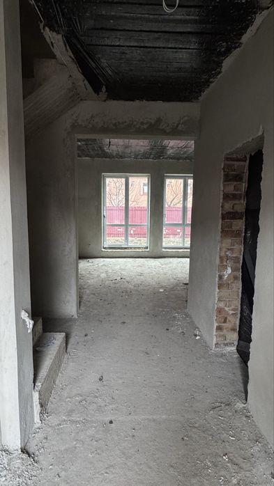 Продаж 2-х поверхового котеджу в м. Коломия