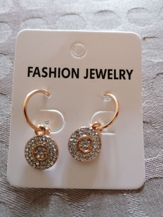 Kolczyki sztuczna biżuteria