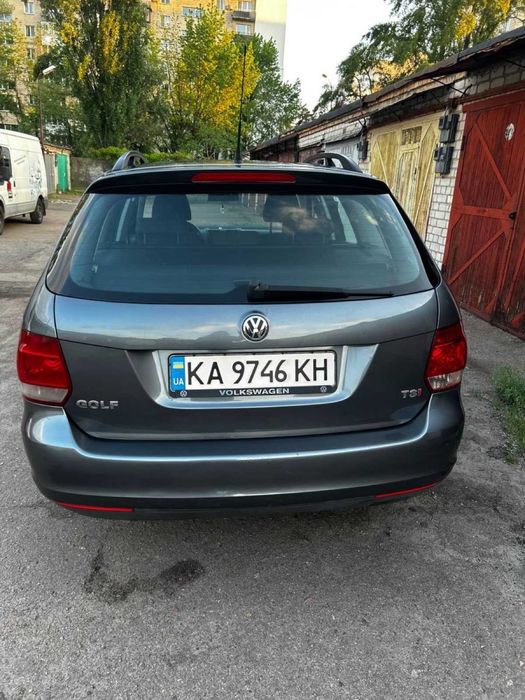 Продам авто Volkswagen Golf 2009