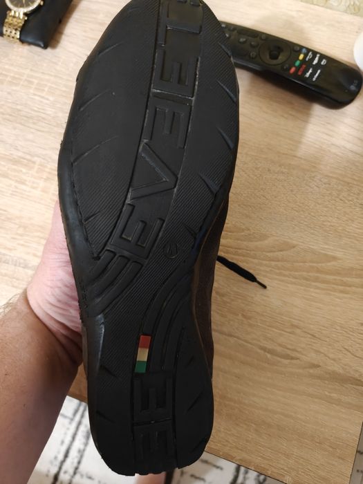 Кросівки, туфлі спортивні чоловічі Італія Eveet 41