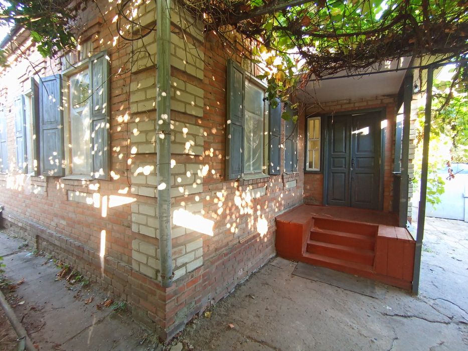 Міцний будинок в м Дергачі