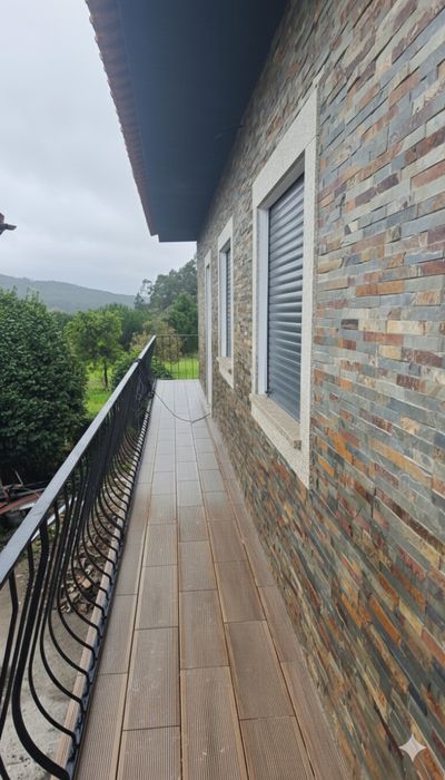 Apartamento T2+1 com logradouro em Barroselas