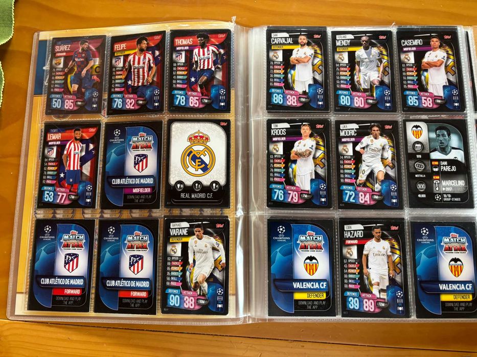Topps Match Attax UEFA Champions League 2019/20 – Grande Lote/ Coleção Completa Parcial + Álbum + Cartas Especiais