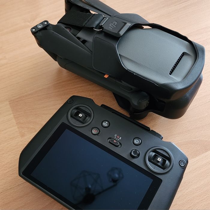 DJI Mavic 3 Cine Premium Combo