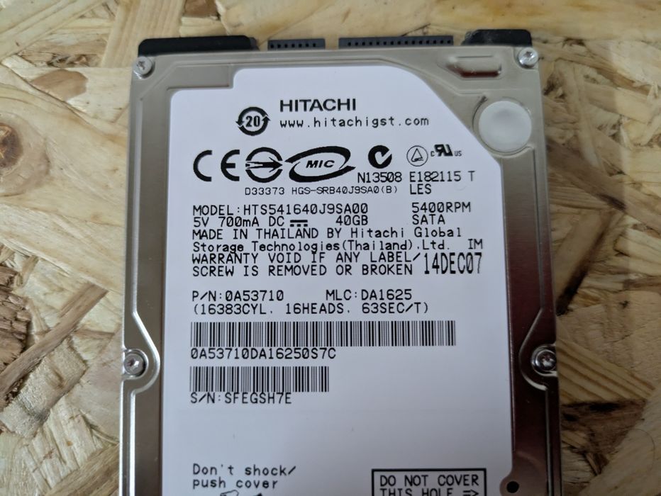 Disco Rígido Hitachi 40GB SATA 2.5" (HTS541640J9SA00)64739508216833120