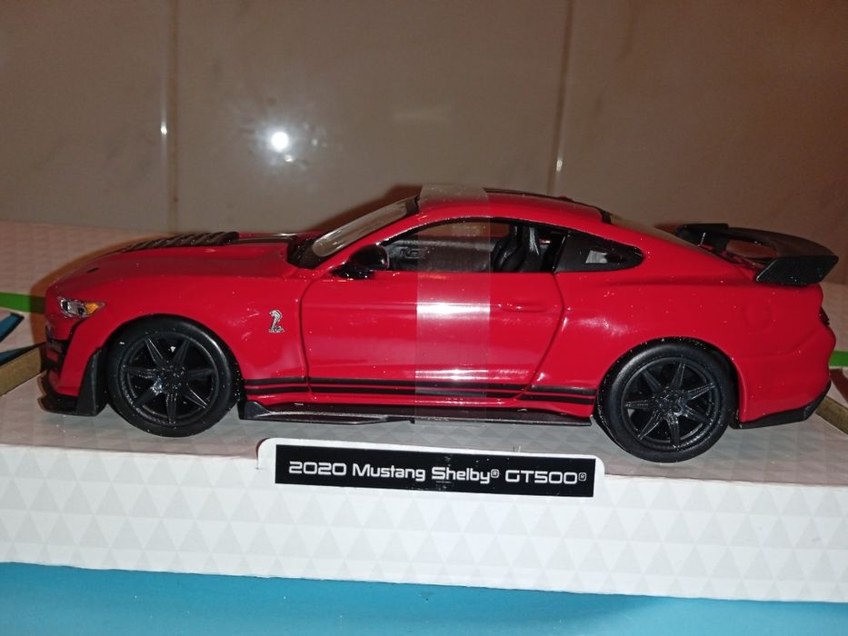 Mustang Shelby Gt500 Burago 1:32