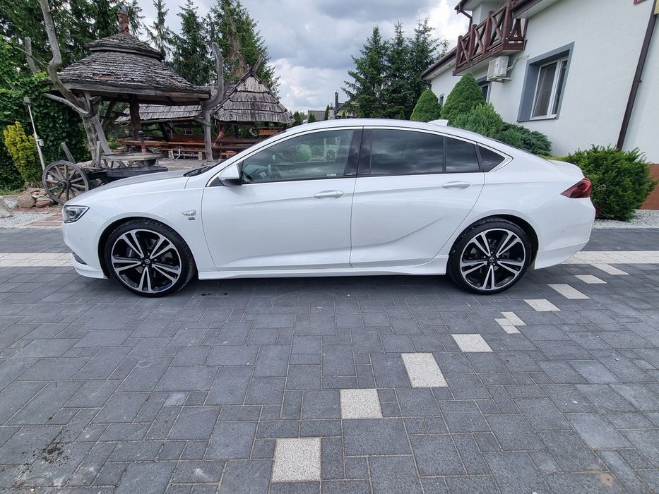 Sprzedam Opel Insignia 2018