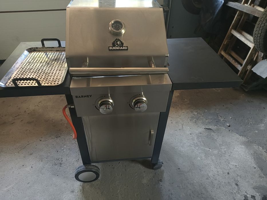 Grill gazowy 2 palniki ruszt żeliwny