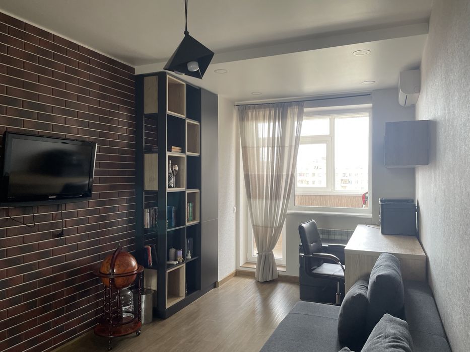 Продам 3 к. квартиру 100м2, ремонт, пр. Аерокосмічний (Гагарина), м. Левада, NP