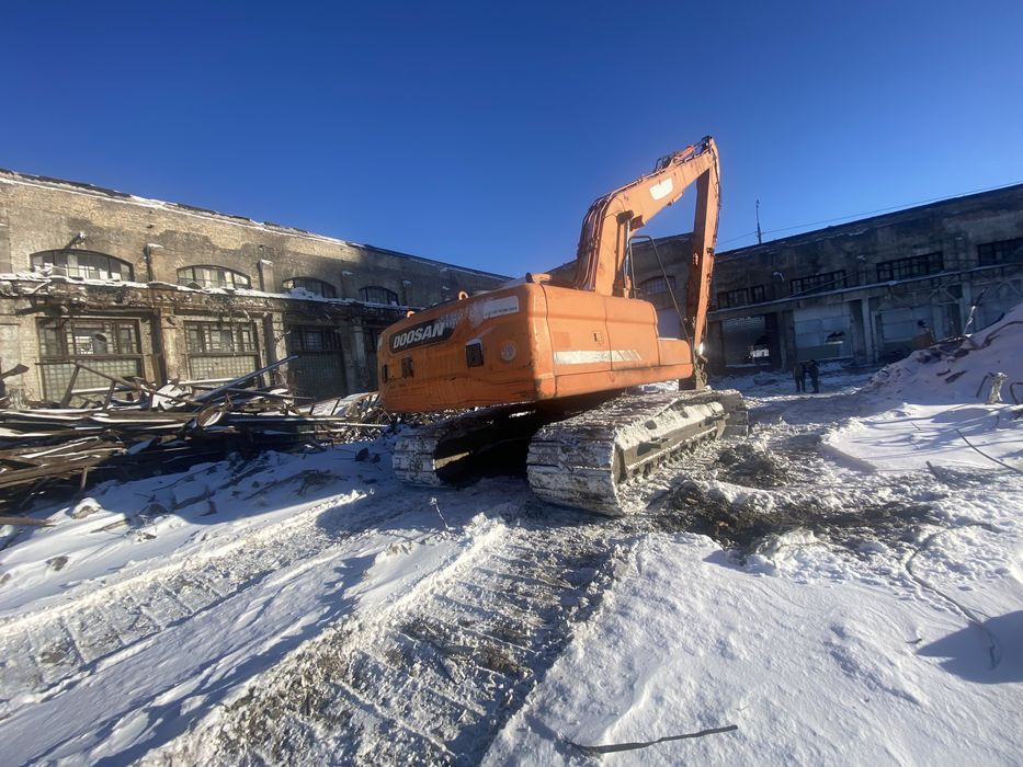 DOOSAN DX225 LONG 16  метрів стріла